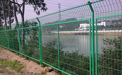 框架护栏网1.jpg